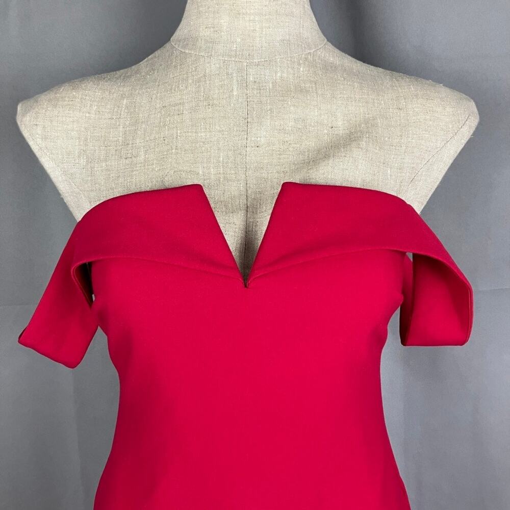 Likely Misisco Fuchsia Off Shoulder Gown Size 6 Trumpet Evening Prom Bridesmaid - Picture 3 of 11